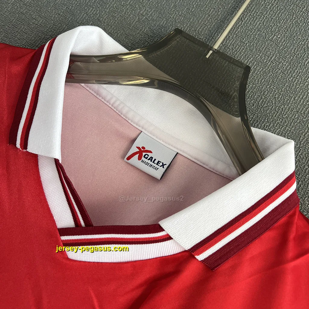 Perugia Retro 98-99 Home Perugia Retro 98-99 Home