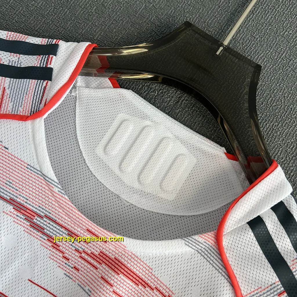 Bayern Munich Away Player Version