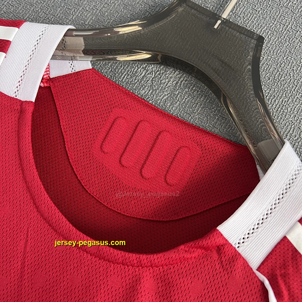 Liverpool Home Player Version