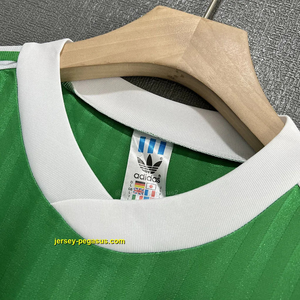 Cameroon Retro 90 Home