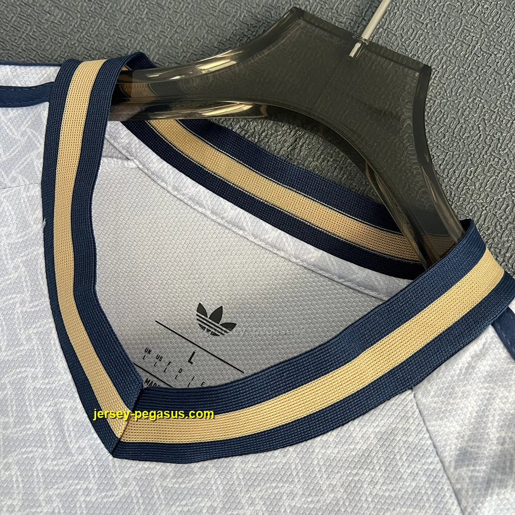 Italy Away
