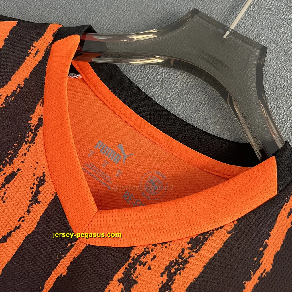 Shakhtar Donetsk Home Shakhtar Donetsk Home