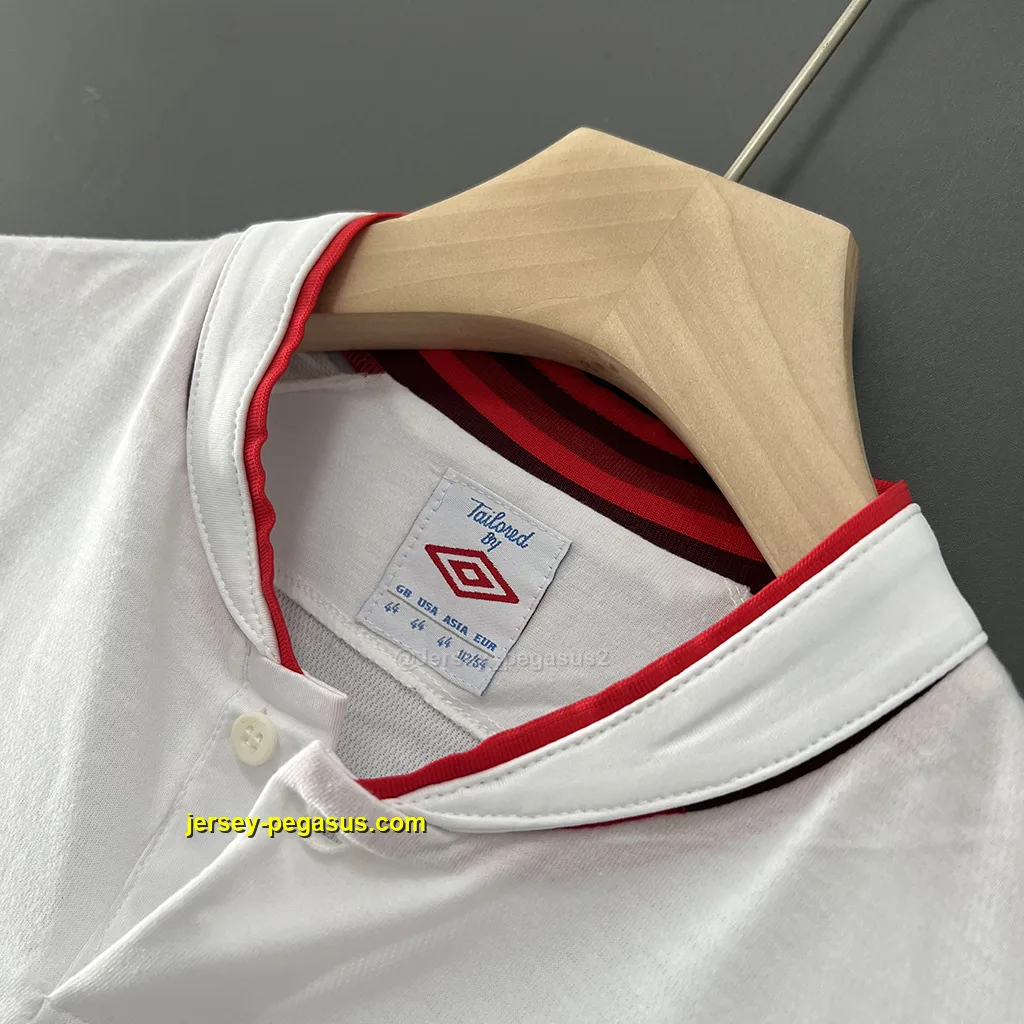 England Retro 2012 Home England Retro 2012 Home