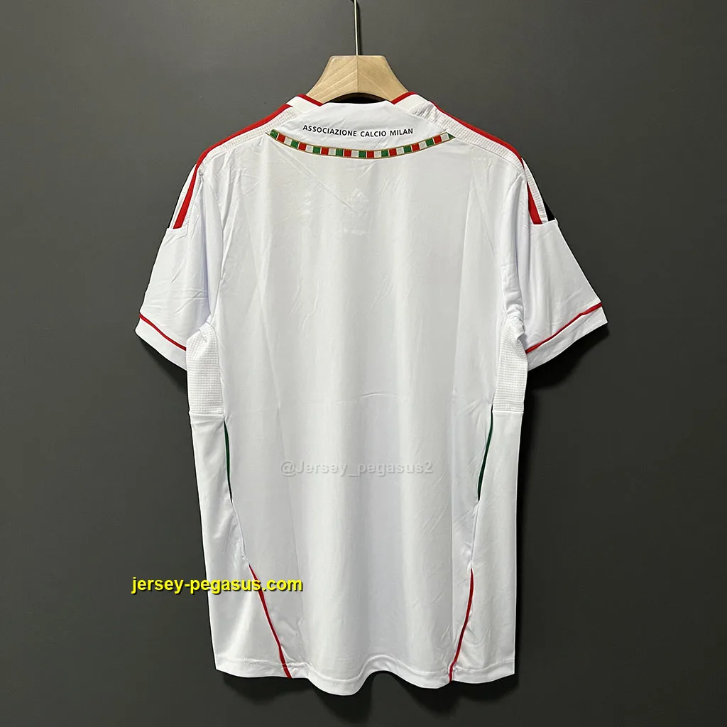 AC Milan Retro 11-12 Away AC Milan Retro 11-12 Away