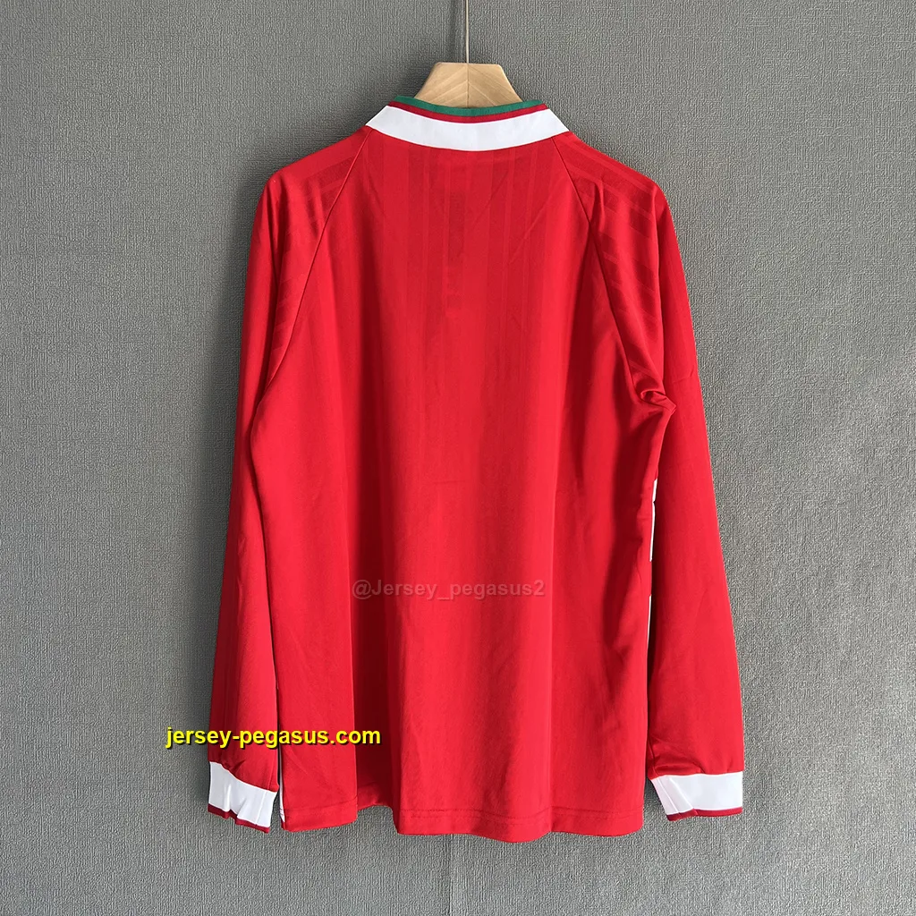Liverpool Retro 93-95 Home Liverpool Retro 93-95 Home