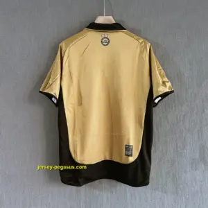 Man Utd Retro 01-02 Away