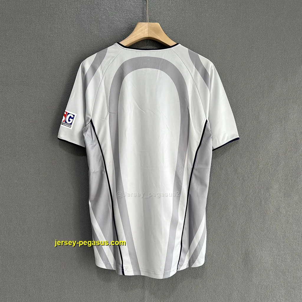 PSG Retro 01-02 Away