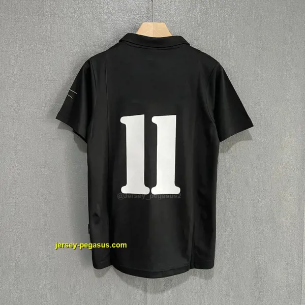 Real Madrid Retro 02-03 Away