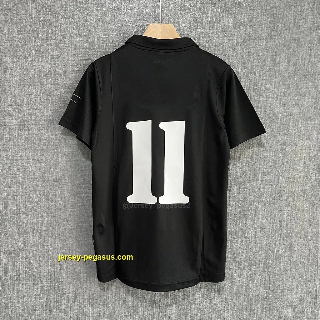 Real Madrid Retro 02-03 Away