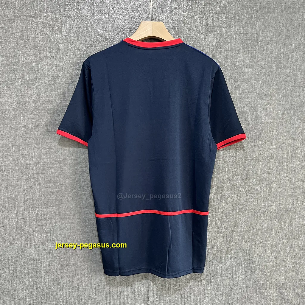 Arsenal Retro 02-04 Away Arsenal Retro 02-04 Away