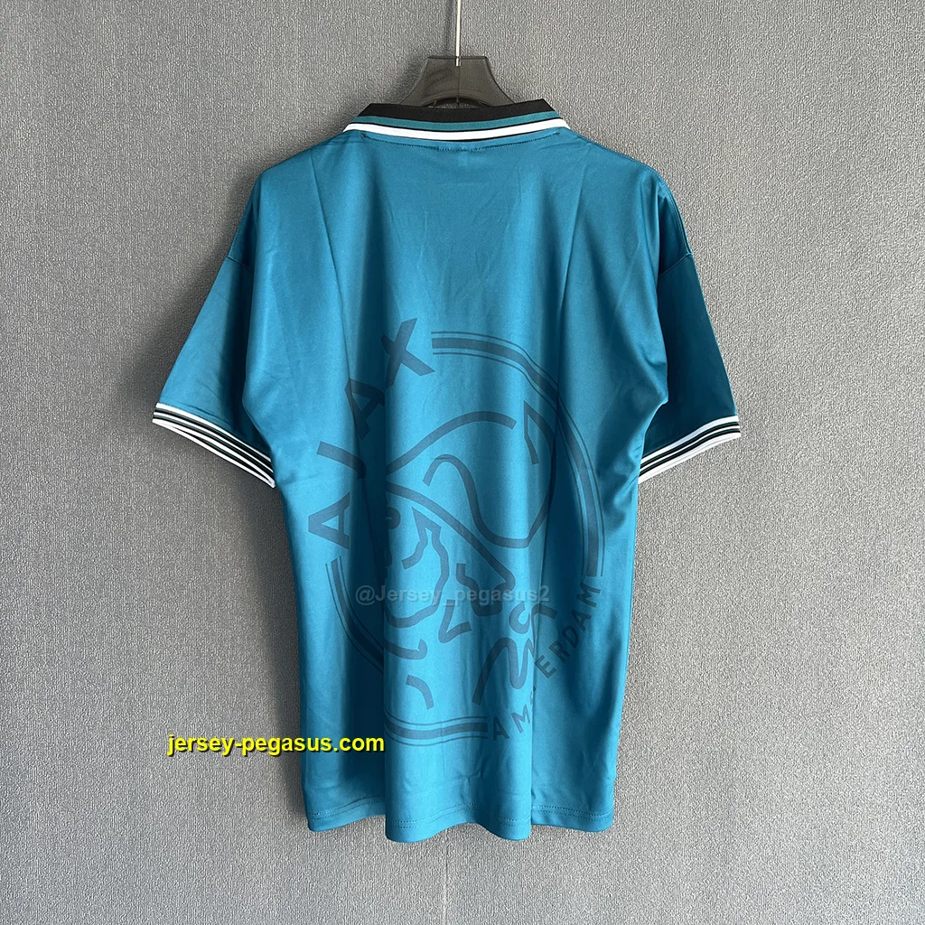 Ajax Retro 95-96 Away