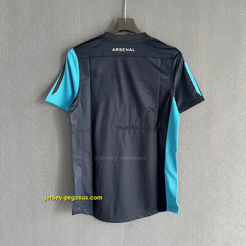 Arsenal Retro 11-12 Away Player Version Arsenal Retro 11-12 Away Player Version