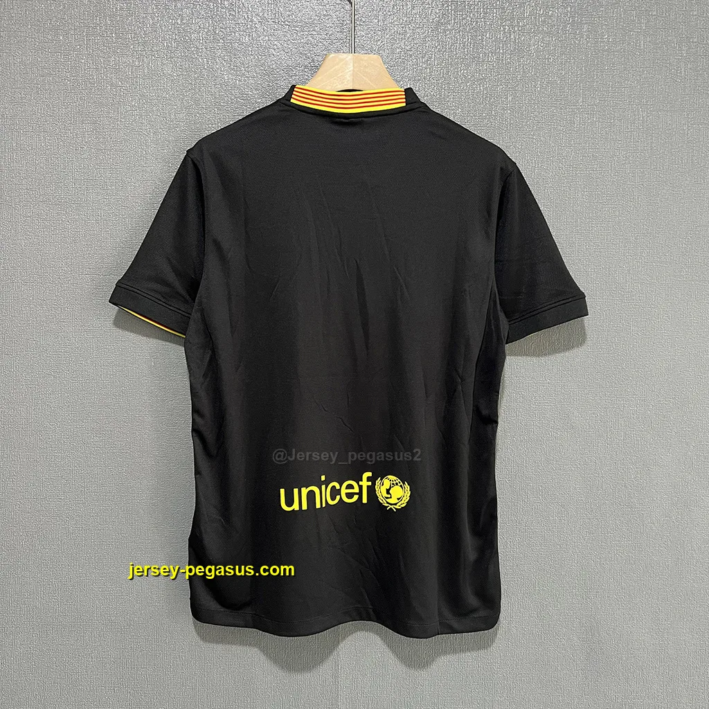 Barcelona Retro 13-14 Third Barcelona Retro 13-14 Third