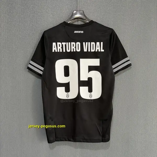 Juventus Retro 12-13 Away