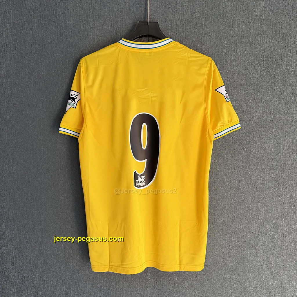Leeds United Retro 96-97 Away