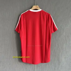 Bayern Munich Retro 00-01 Home