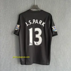 Man Utd Retro 09-10 Away