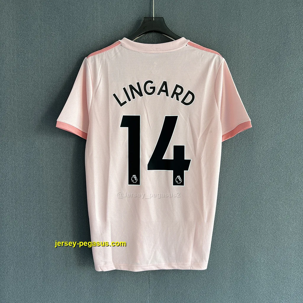 Man Utd Retro 18-19 Away Man Utd Retro 18-19 Away