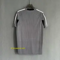 Real Madrid Retro 02-03 GK Gray Real Madrid Retro 02-03 GK Gray