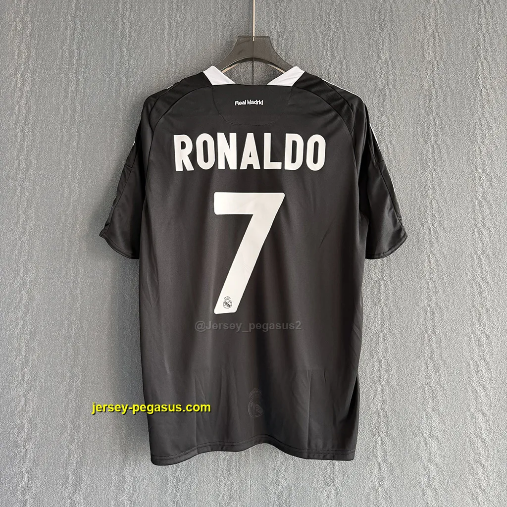 Real Madrid Retro 09-10 Third Real Madrid Retro 09-10 Third