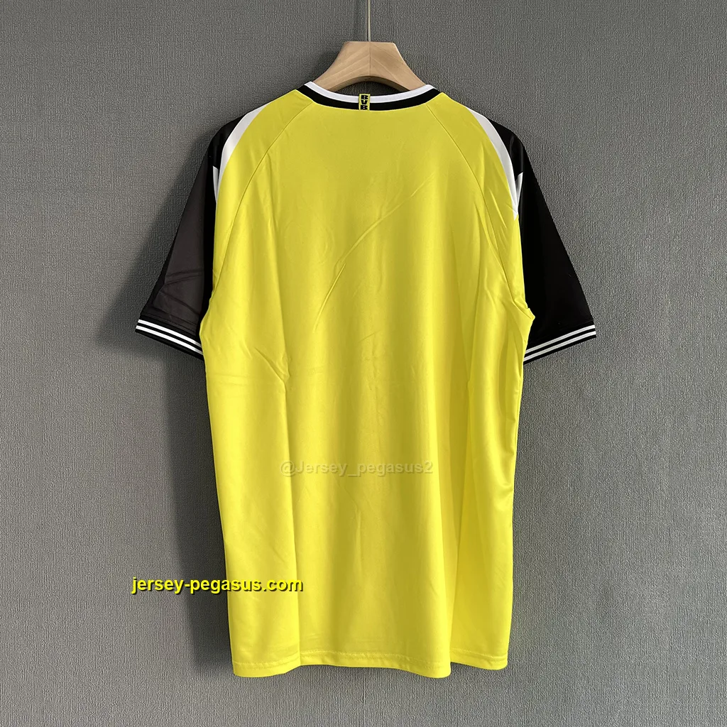 Borussia Dortmund Retro 95-96 Home Borussia Dortmund Retro 95-96 Home
