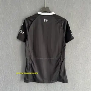 Liverpool GK Black Player Version