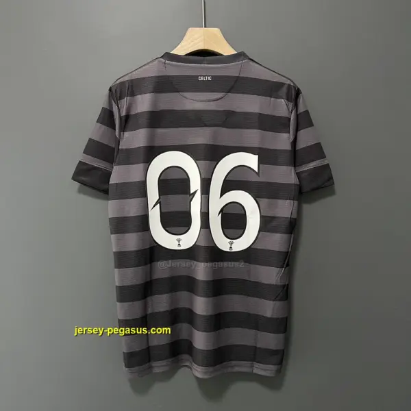 Celtic Retro 12-13 Away