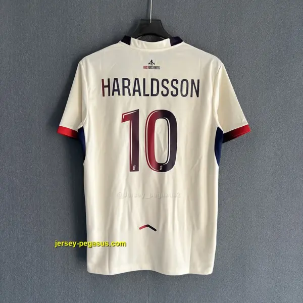 Lille Away