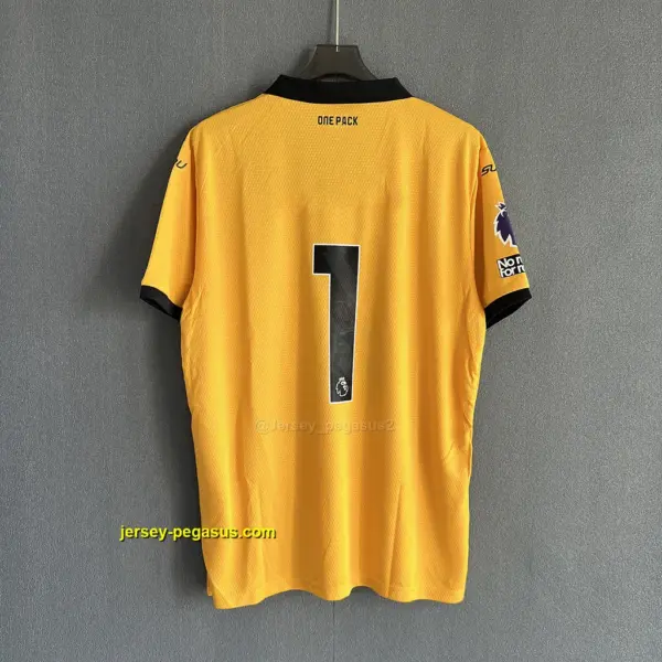 Wolverhampton Wanderers Home