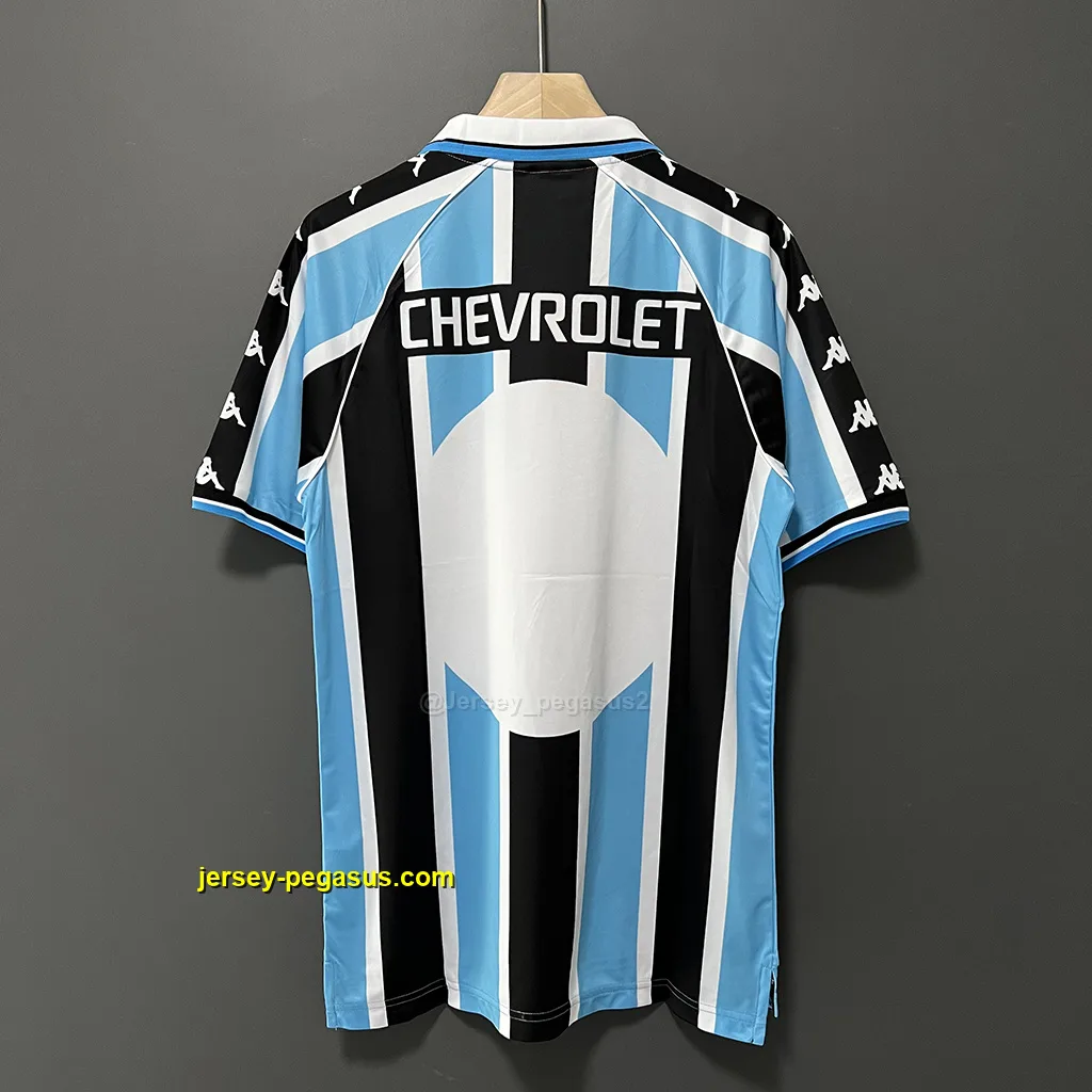 Gremio Retro 2000 Home