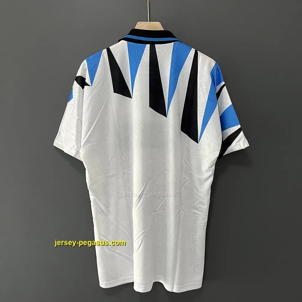 Inter Milano Retro 92-93 Away Inter Milano Retro 92-93 Away