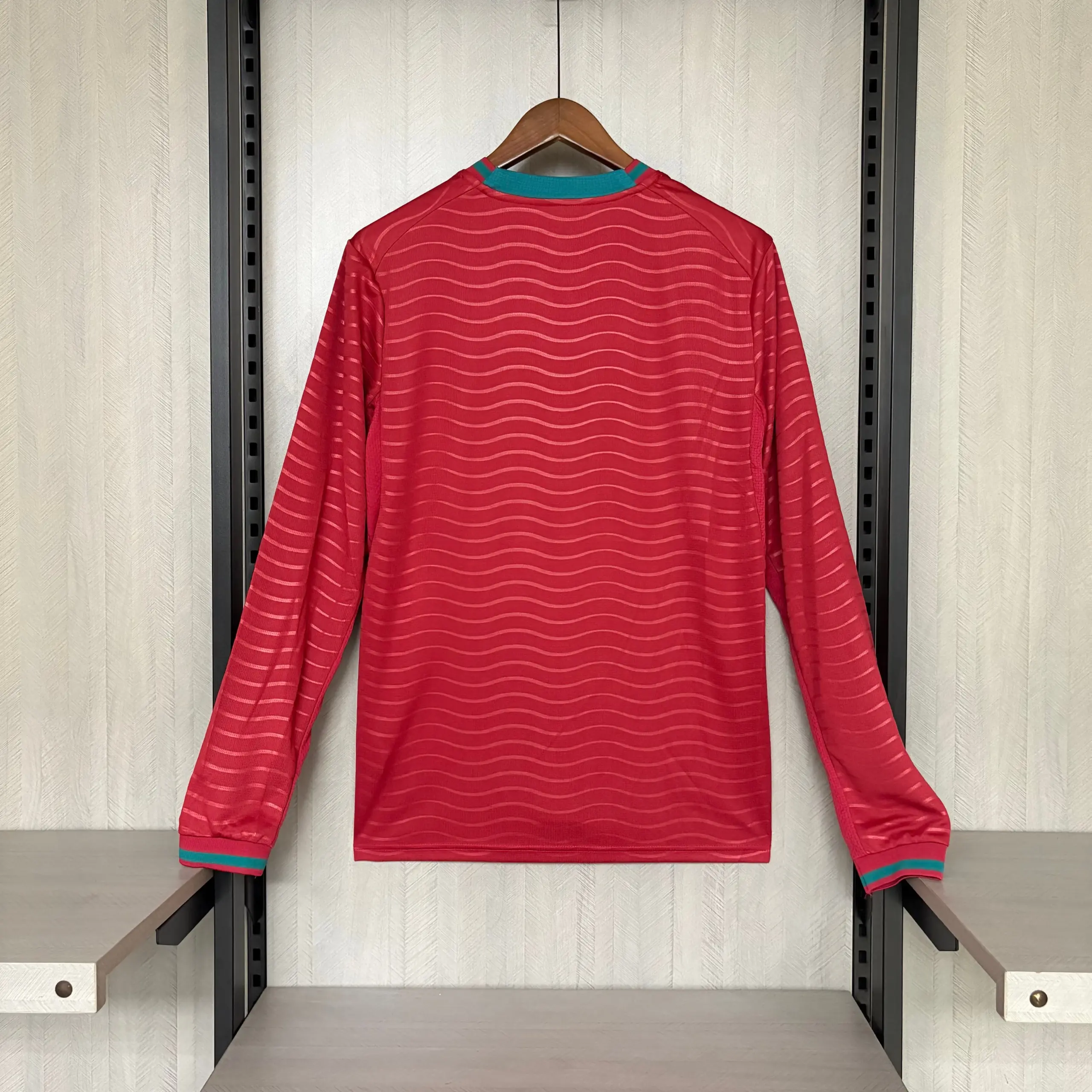 Long-sleeved 2026 Portugal home jersey Long-sleeved 2026 Portugal home jersey