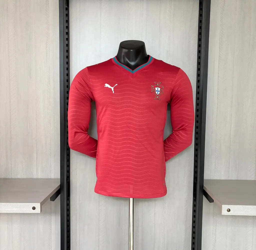 Player version long-sleeved 2026 Portugal home jersey
