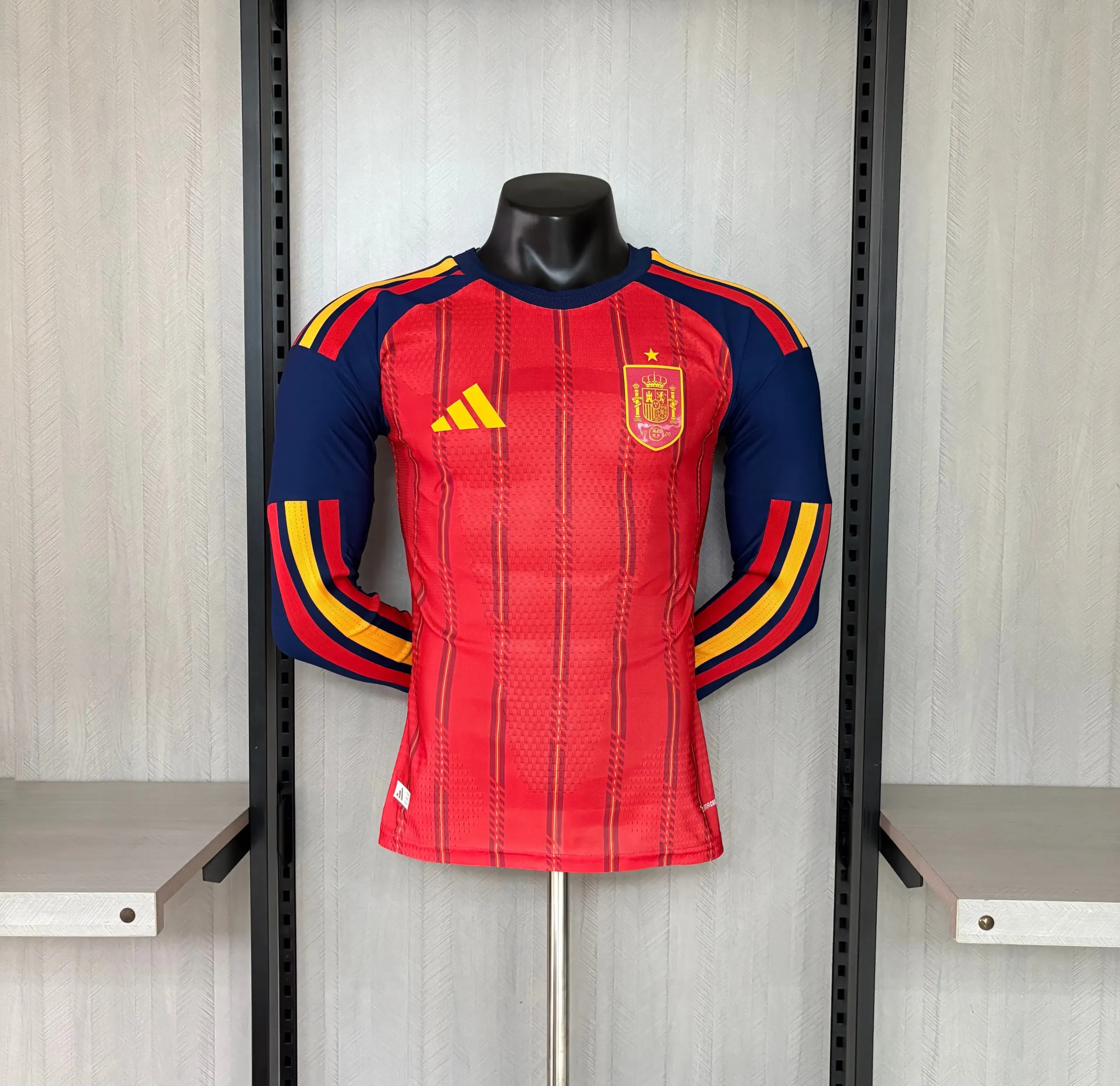 Player version long-sleeved 2026 Spain home jersey