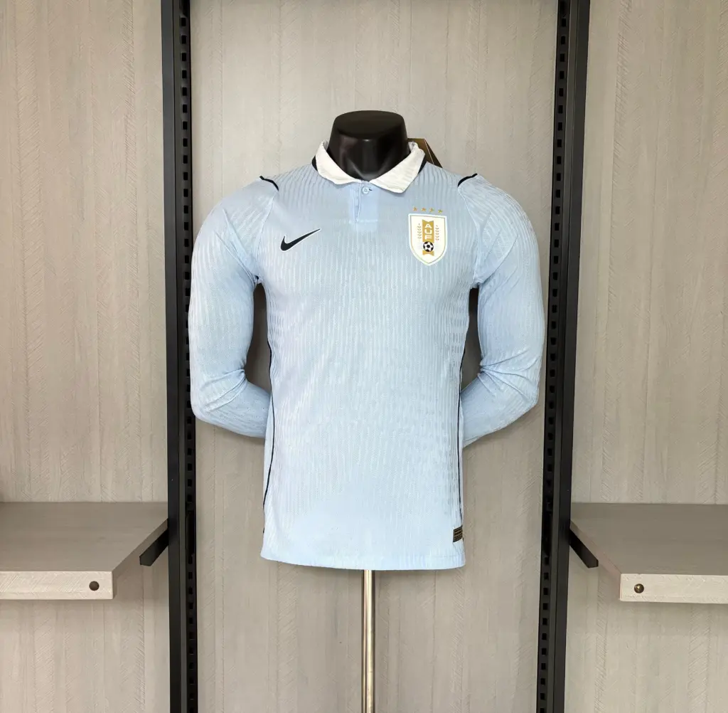 Player version long-sleeved 2026 Uruguay home jersey