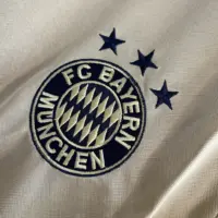 Bayern Munich Retro 04-06 Awy