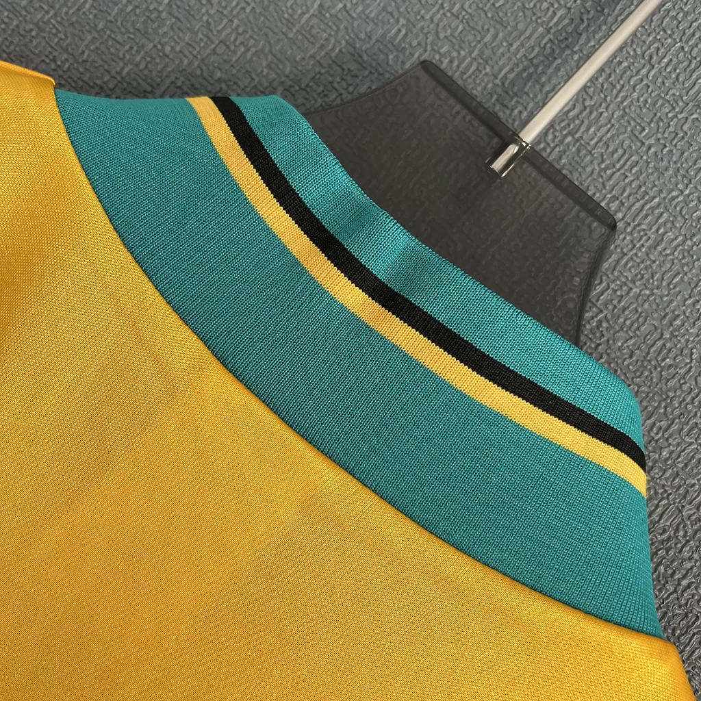 Bayern Retro 93-94 away