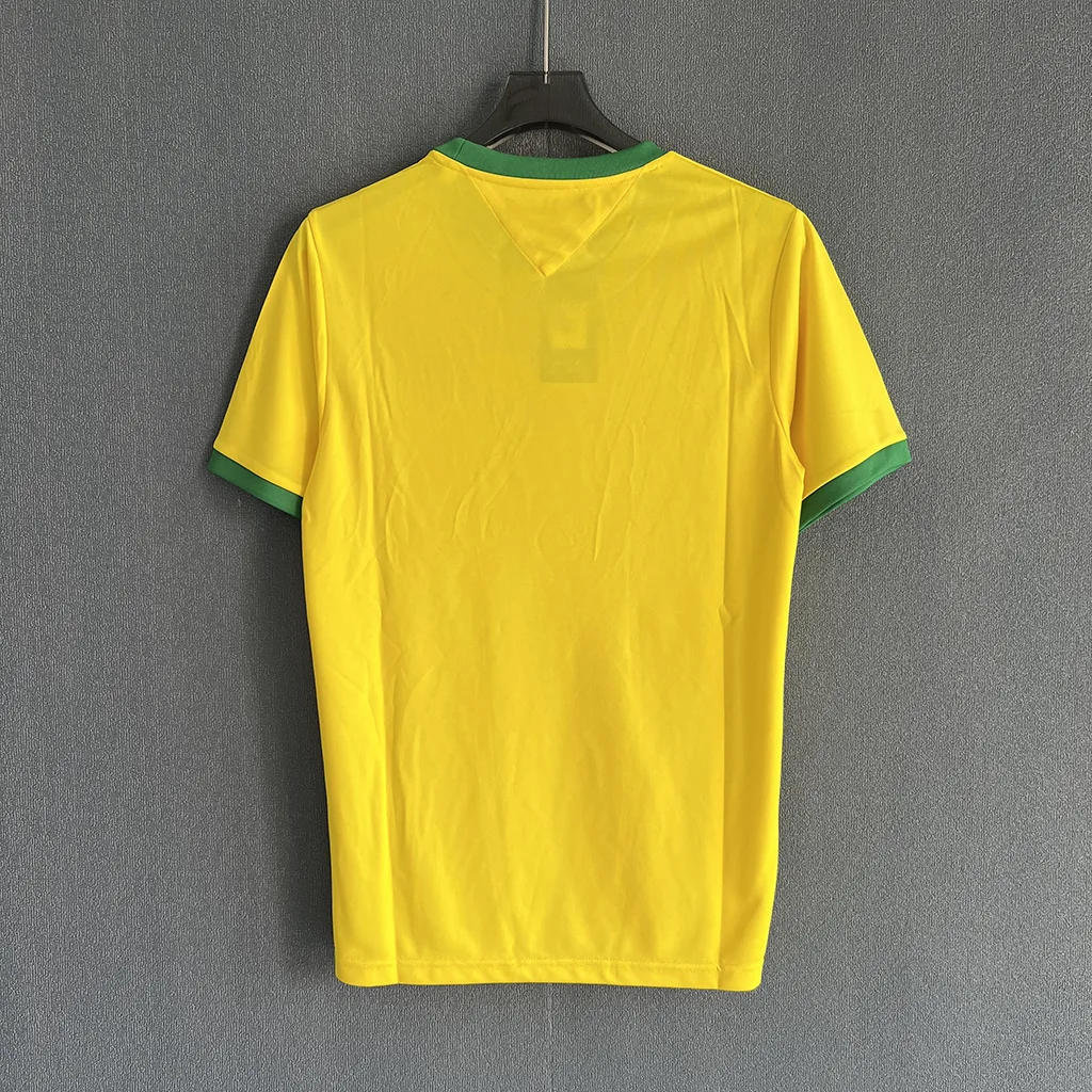 Brazil Retro 1970 Home