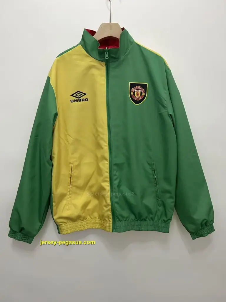 Man U retro reversible windbreaker jacket