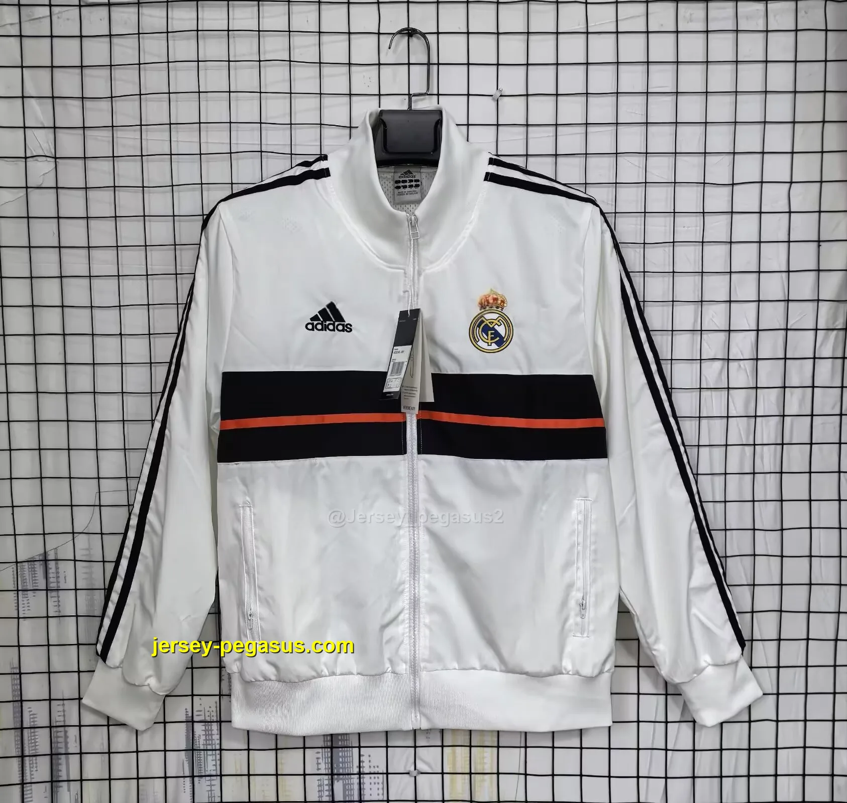 Real Madrid white windbreaker jacket Real Madrid white windbreaker jacket