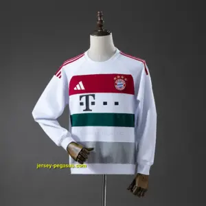 Bayern Munich Long-sleeved Sweatshirt M