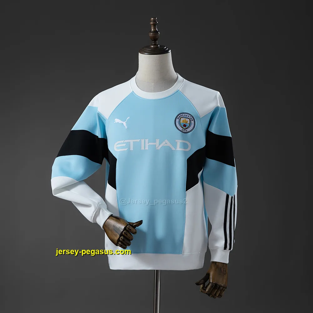 Manchester City Long-sleeved Sweatshirt M Manchester City Long-sleeved Sweatshirt M