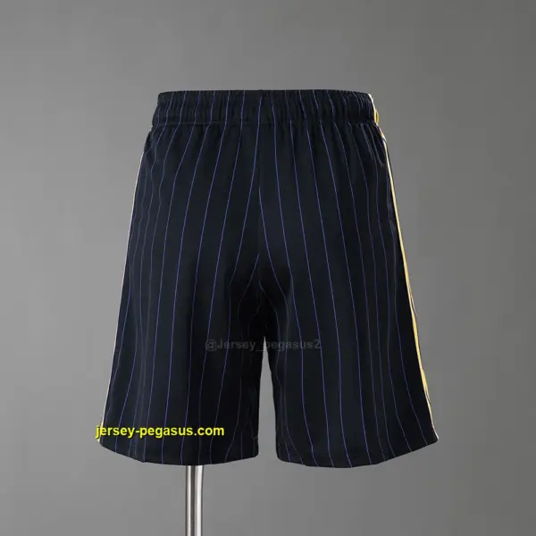 M-UTerrace Icons Shorts Black