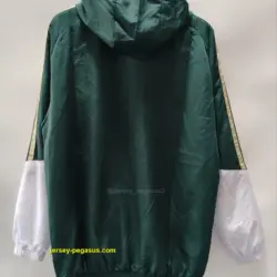 Italy 2026 green windbreaker jacket
