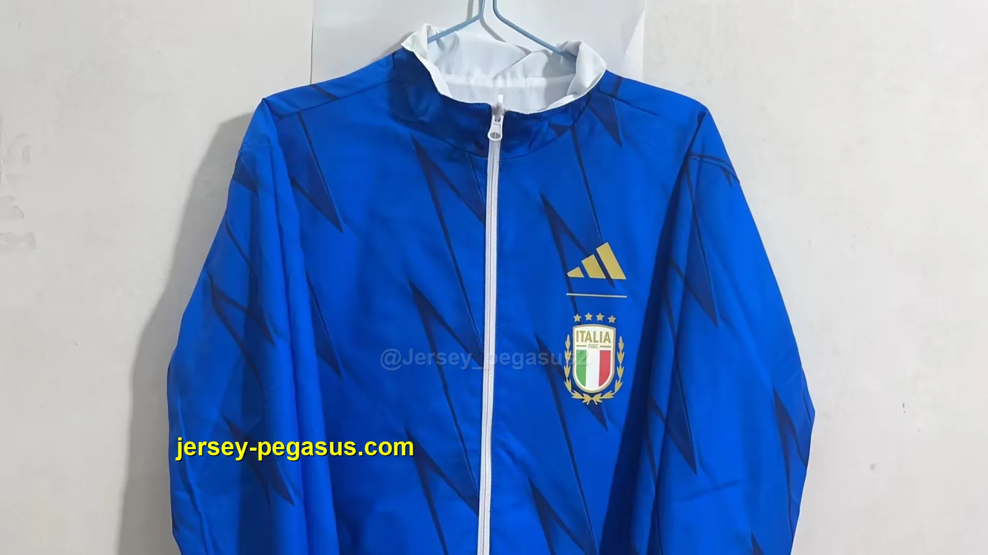 Italy blue white reversible windbreaker jacket Italy blue white reversible windbreaker jacket
