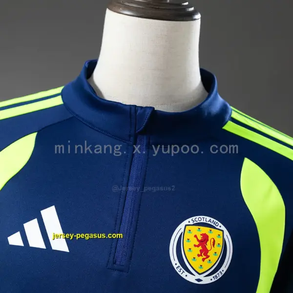 Scotland 2026 Training Top Navy Blue & Fluorescent Green