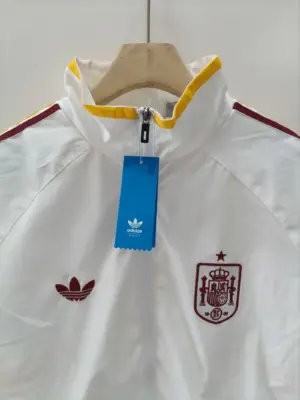 Spain 2026 white windbreaker jacket+pants