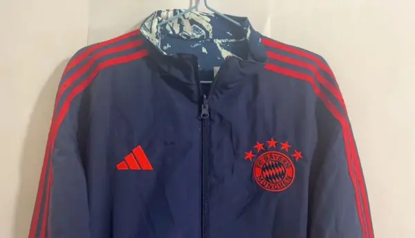 Bayern reversible windbreaker jacket