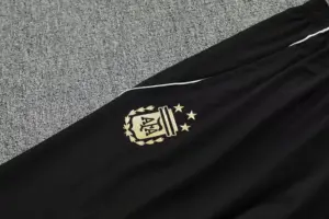 Argentina black windbreaker jacket and pants