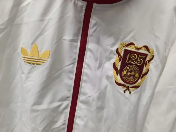 Bayern 125th version retro red windbreaker jacket